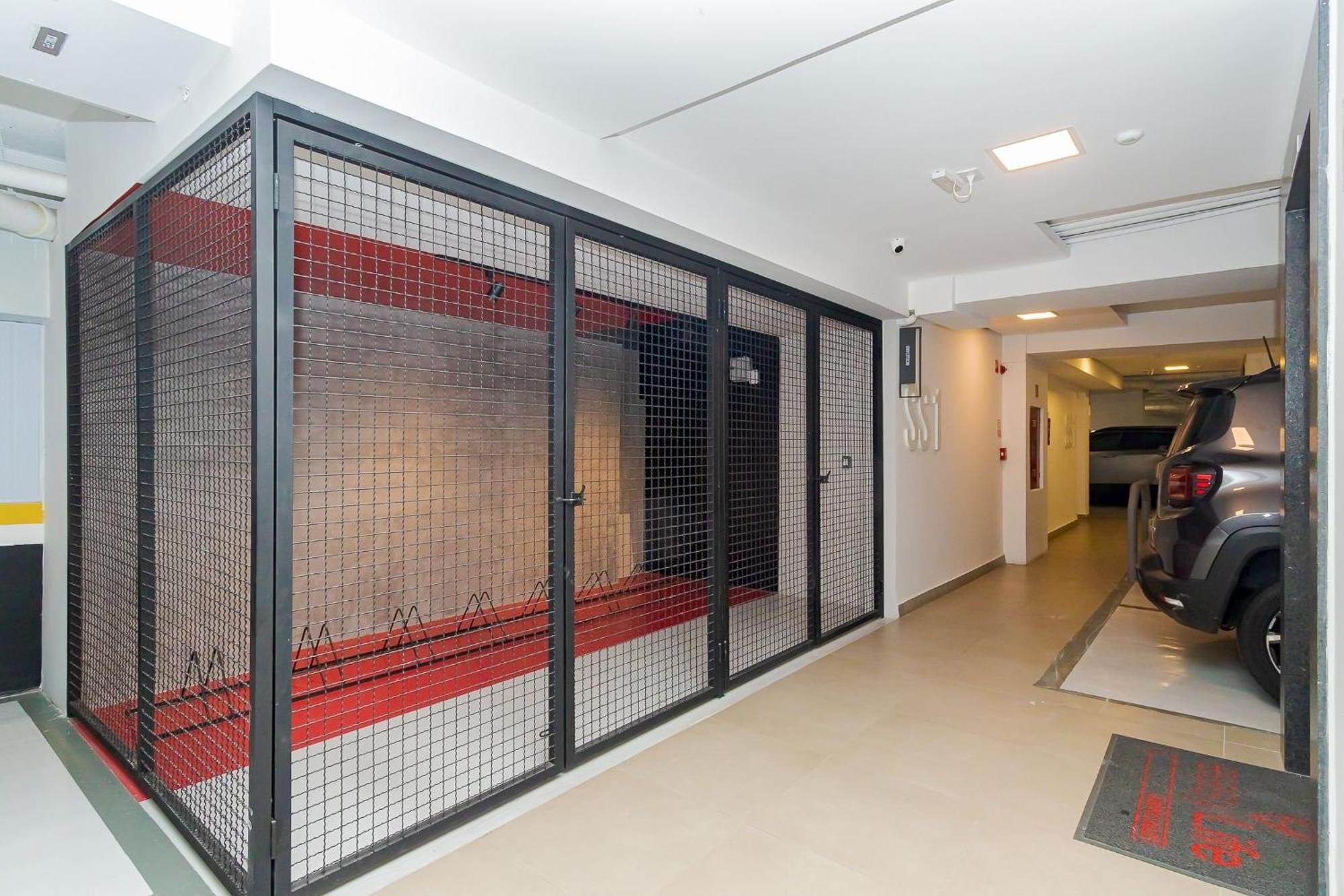 Easy Life Campos Sales - Apartamento Curitiba